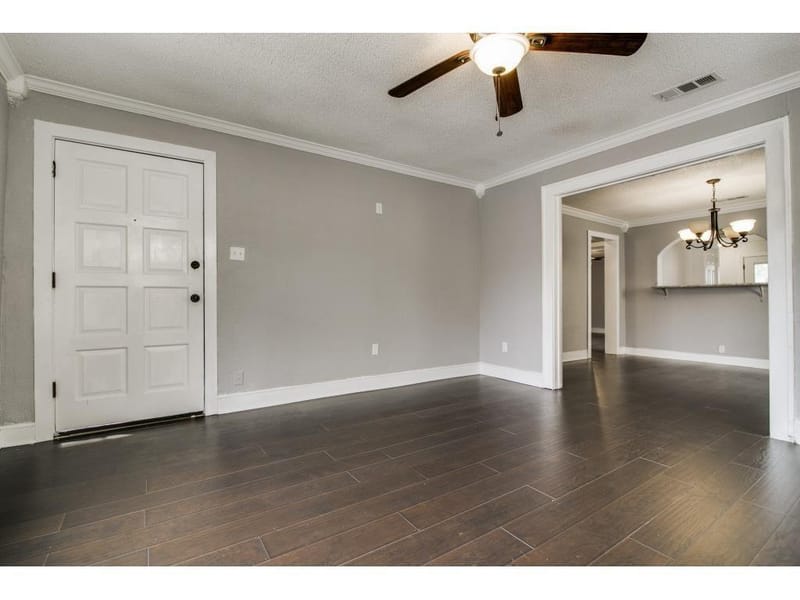 126 Neches, Dallas TX 75208 - Photo 4