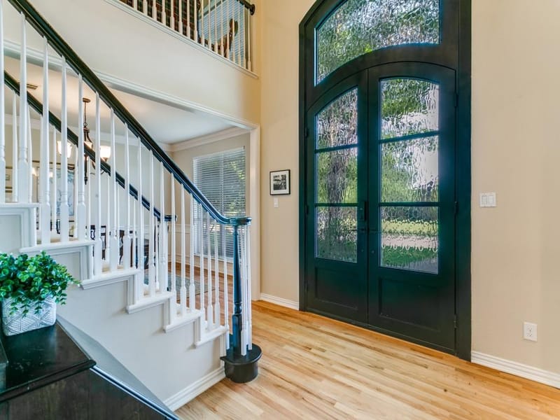 701 Lakehurst Court, Southlake TX 76092 - Photo 4