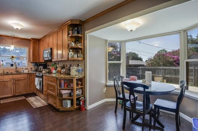 802 Crest Oak Court, Arlington TX 76012 - Photo 11