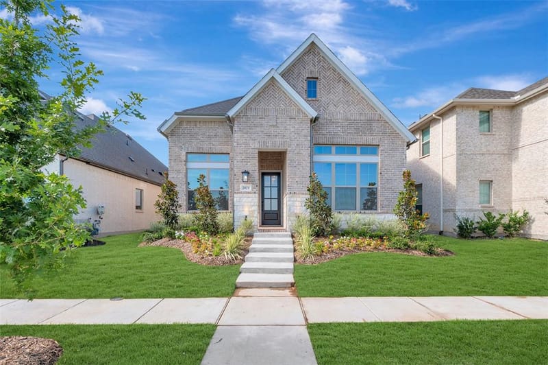 2021 Mack Avenue, Van Alstyne TX 75495