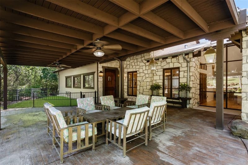 108 Dustin Circle, Hudson Oaks TX 76087 - Photo 3