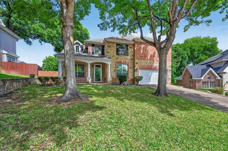 656 Links View Court, Grand Prairie TX 75052 - Photo 2
