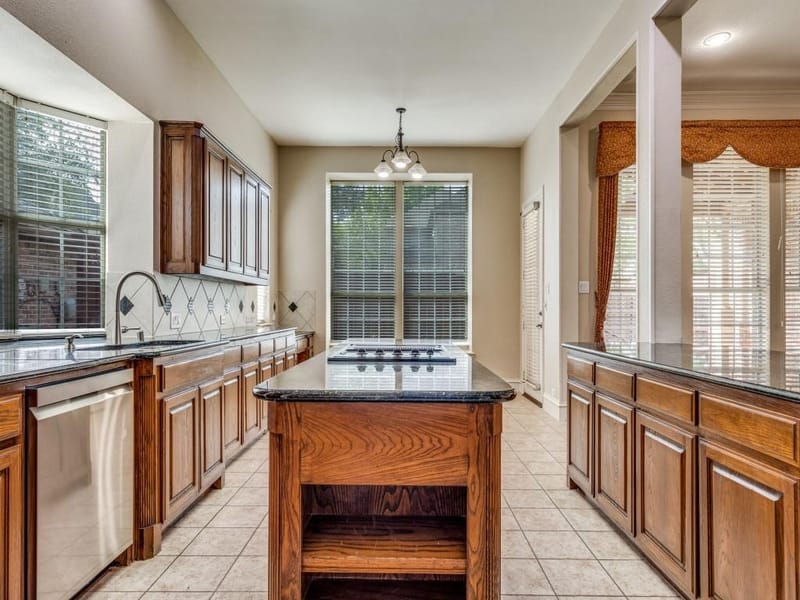 2328 Harrisburg Lane, Plano TX 75025 - Photo 12