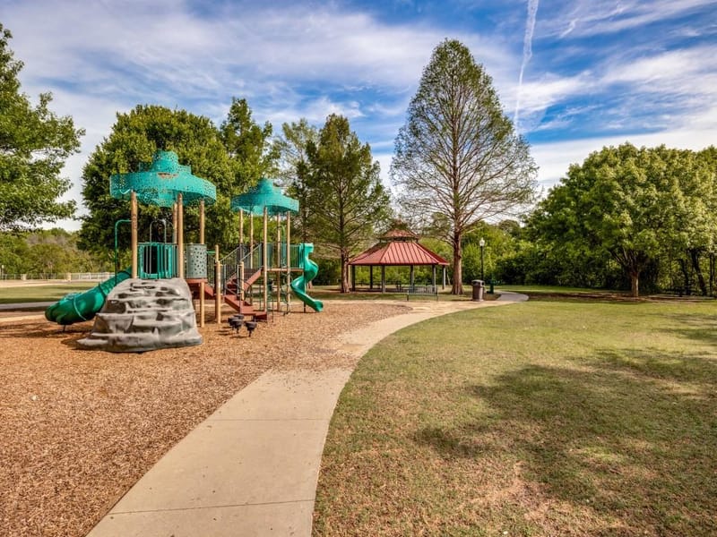 2328 Harrisburg Lane, Plano TX 75025 - Photo 35