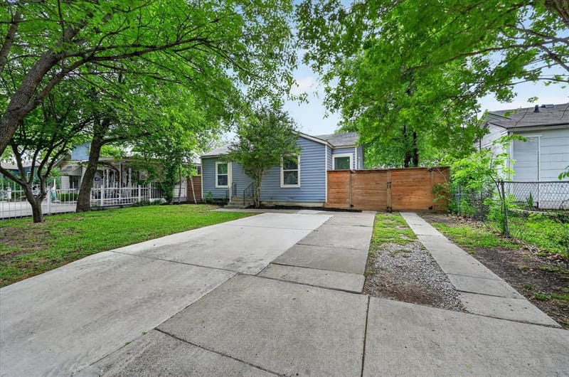 4221 Lisbon Street, Fort Worth TX 76107 - Photo 3