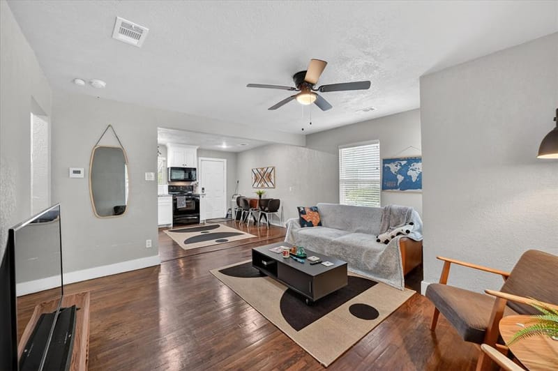 4221 Lisbon Street, Fort Worth TX 76107 - Photo 5