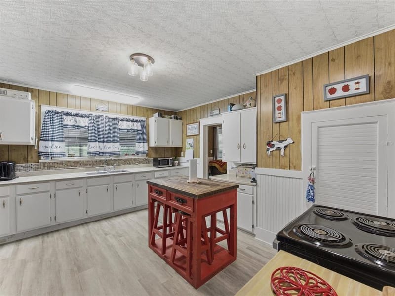 2414 E Ennis Avenue # A, Ennis TX 75119 - Photo 13