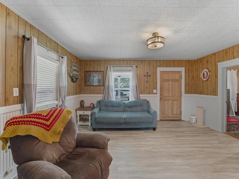2414 E Ennis Avenue # A, Ennis TX 75119 - Photo 15
