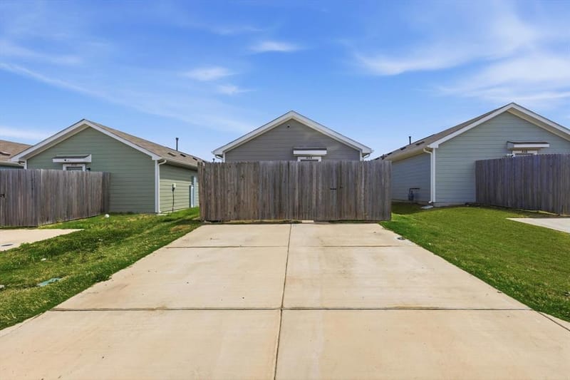 454 Eagle Wind Way, Ferris TX 75125 - Photo 32