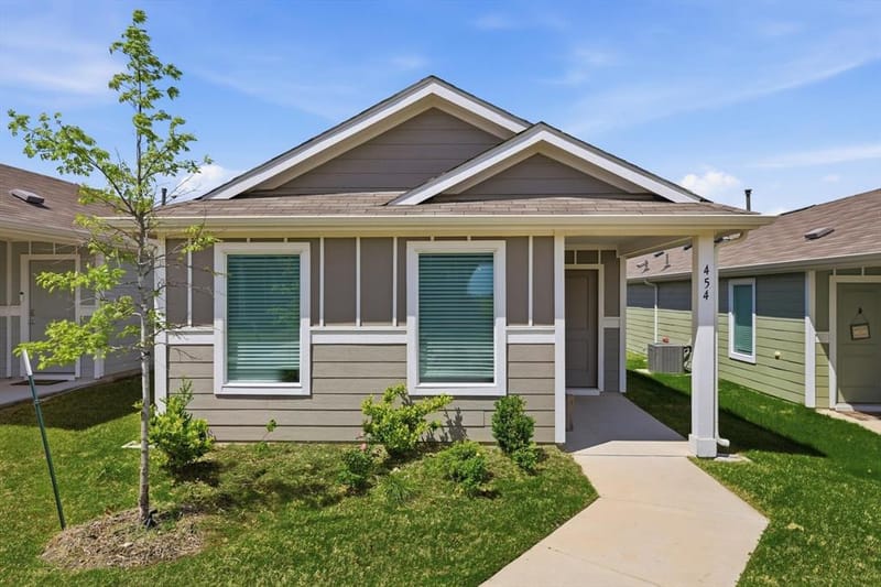 454 Eagle Wind Way, Ferris TX 75125 - Photo 4