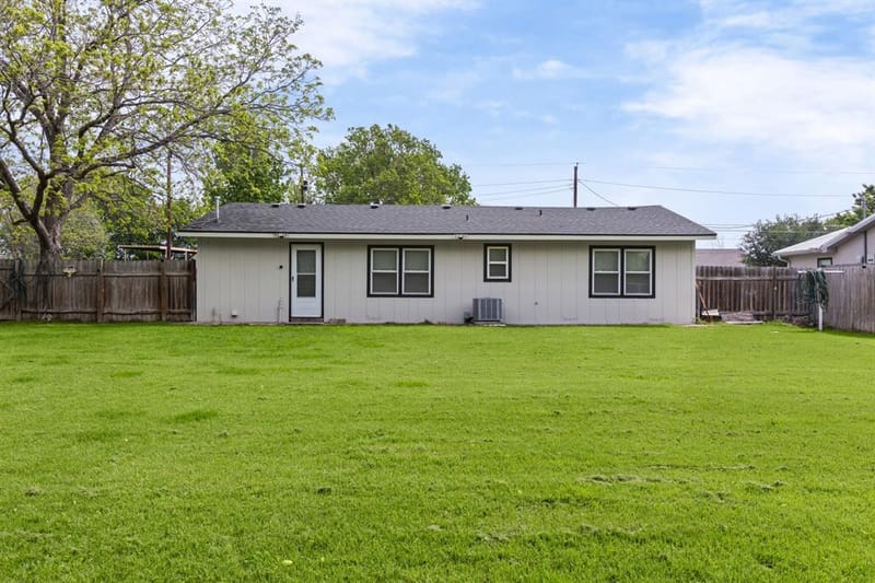 1401 Kilgore Lane, Waco TX 76705 - Photo 23