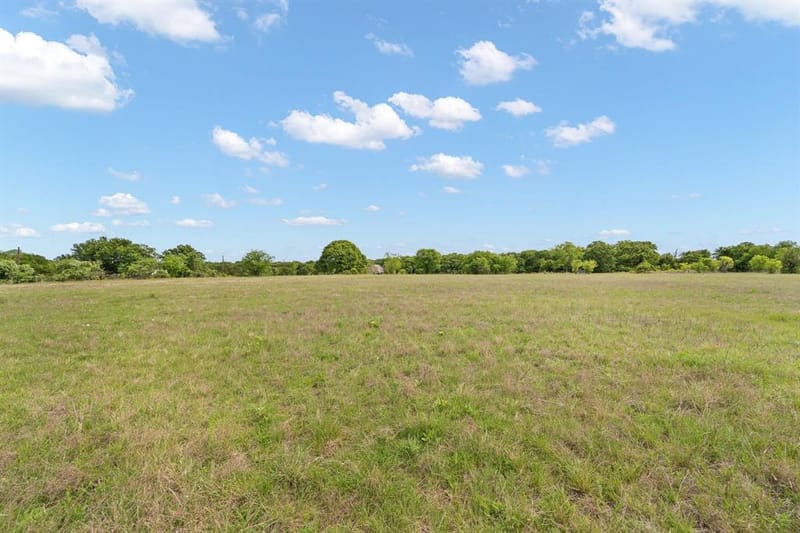 6265 County Road 305, Grandview TX 76050 - Photo 31