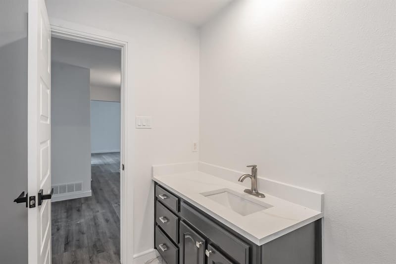 8409 Glenann Drive, North Richland Hills TX 76182 - Photo 28