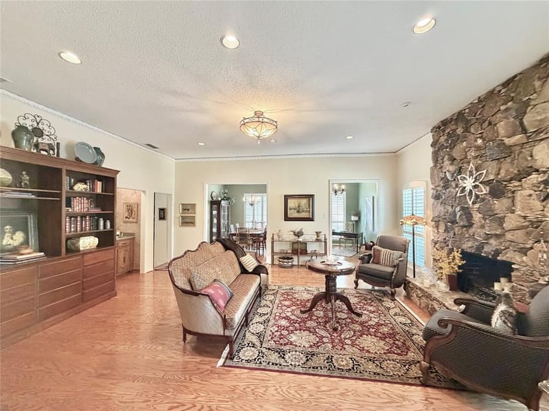16022 Chalfont Circle, Dallas TX 75248 - Photo 12