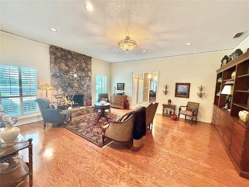 16022 Chalfont Circle, Dallas TX 75248 - Photo 10