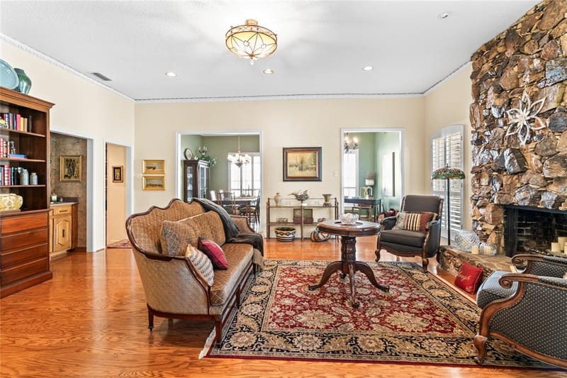 16022 Chalfont Circle, Dallas TX 75248 - Photo 11