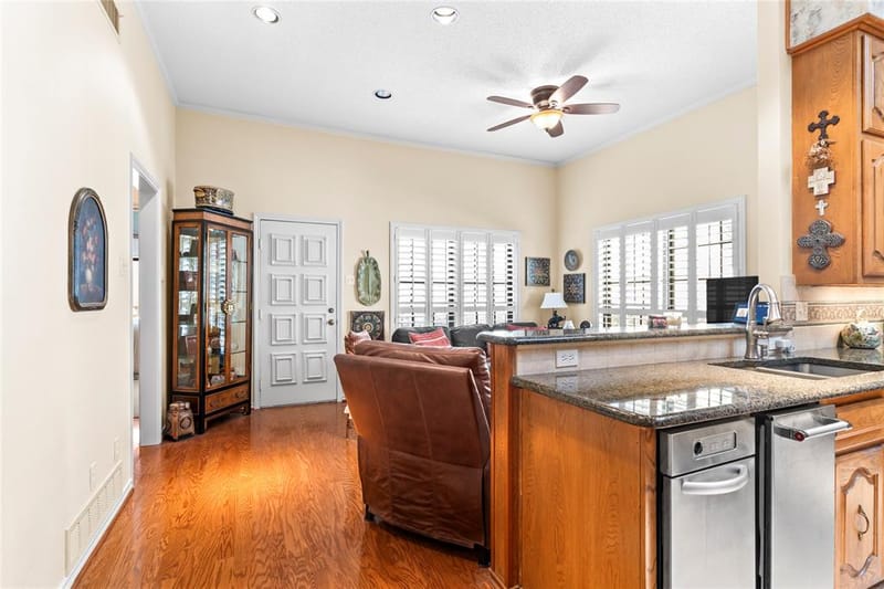 16022 Chalfont Circle, Dallas TX 75248 - Photo 19
