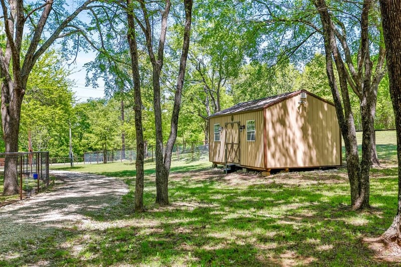 100 Shawnee Trail Road, Whitesboro TX 76273 - Photo 13