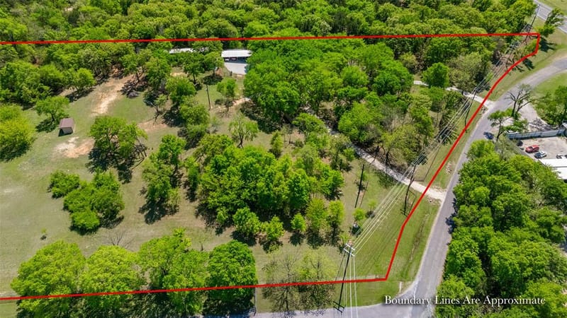 100 Shawnee Trail Road, Whitesboro TX 76273 - Photo 19