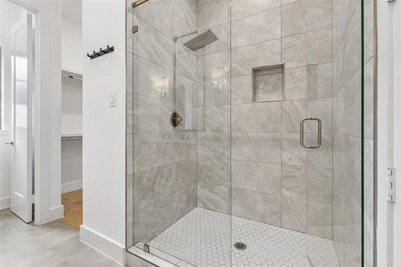 1228 Haines Avenue, Dallas TX 75208 - Photo 13