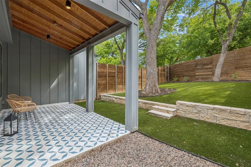 1228 Haines Avenue, Dallas TX 75208 - Photo 25