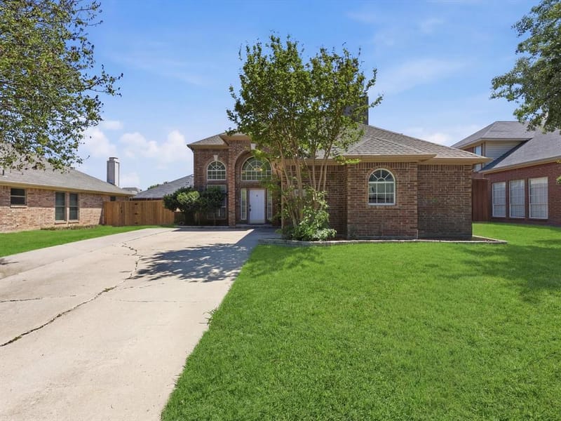 2011 Woven Trail, Lewisville TX 75067 - Photo 2
