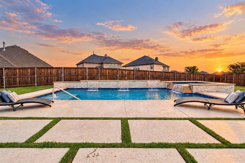 1627 Banded Ledge Drive, Mansfield TX 76063