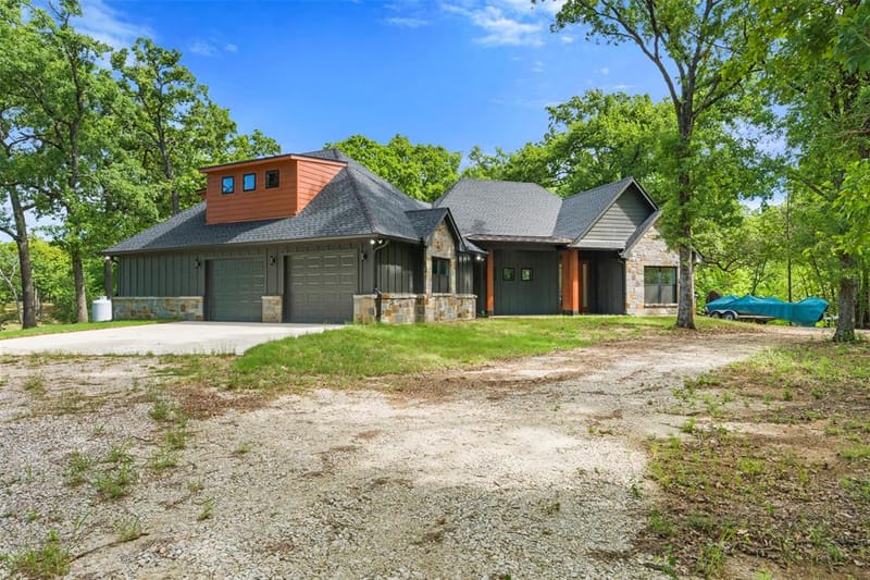 265 Shadow Oaks, Streetman TX 75859 - Photo 2