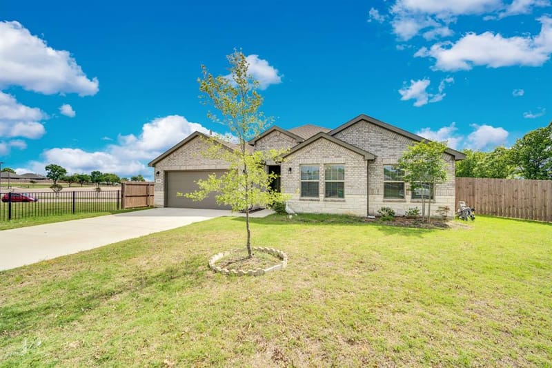 500 Jolie Court, Joshua TX 76058 - Photo 32