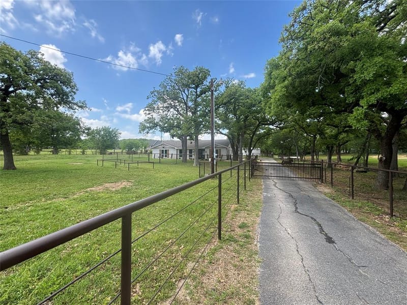 660 Chinn Chapel Road, Copper Canyon TX 75077 - Photo 2