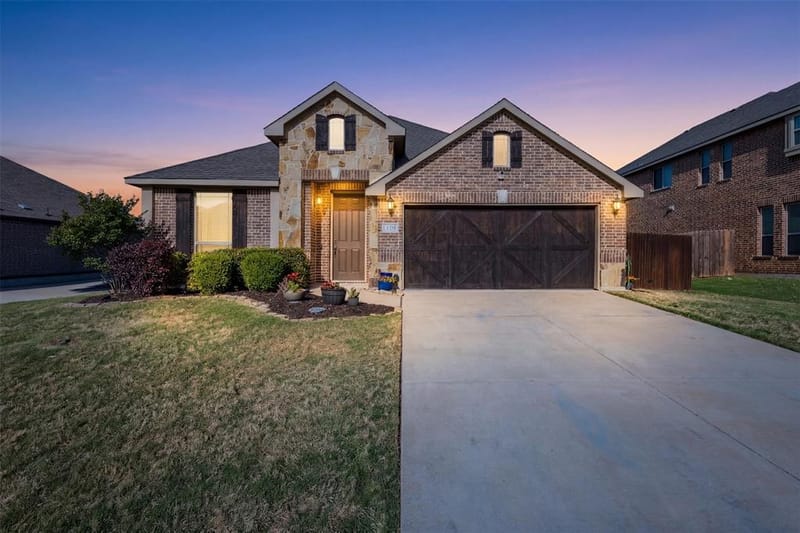 1109 Wheatland Terrace, Waxahachie TX 75165