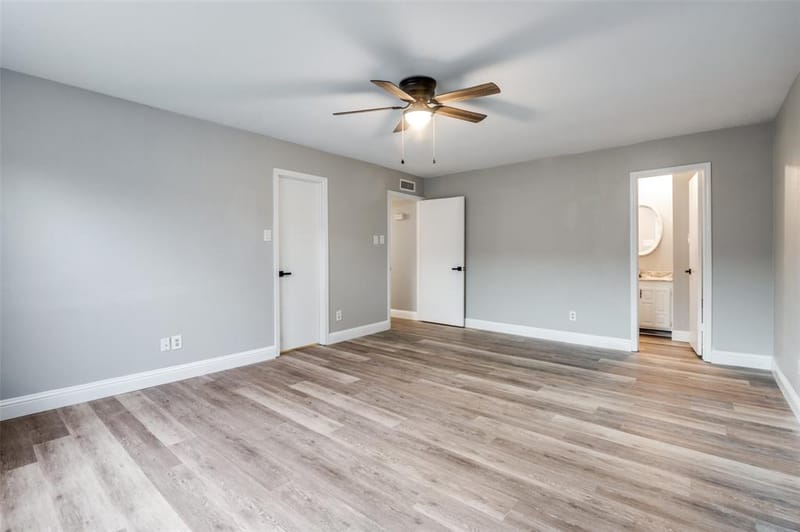 1804 Clear Creek Lane, Carrollton TX 75007 - Photo 15
