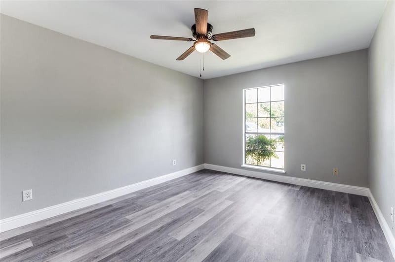 1804 Clear Creek Lane, Carrollton TX 75007 - Photo 19