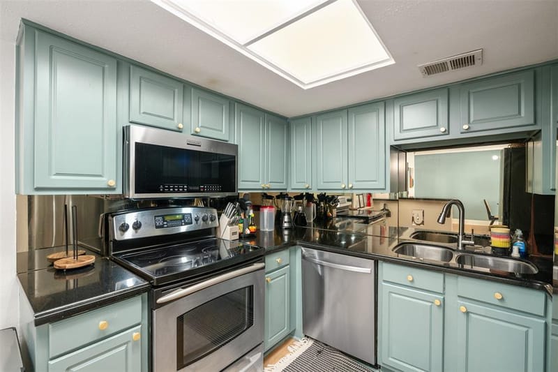 10215 Regal Oaks Drive # A, Dallas TX 75230 - Photo 6