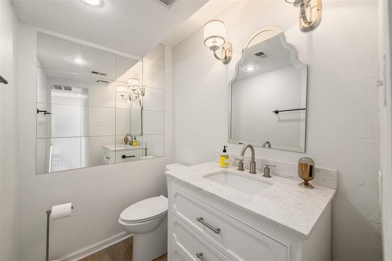 10215 Regal Oaks Drive # A, Dallas TX 75230 - Photo 11