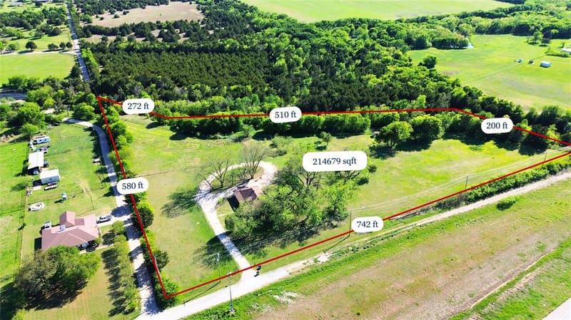1542 W Reindeer Road, Lancaster TX 75146 - Photo 25