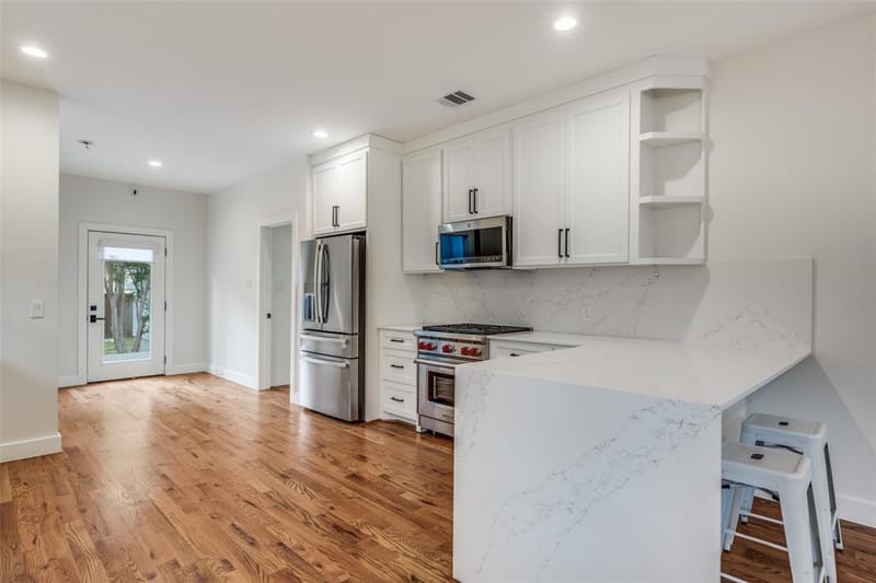 734 N Montclair Avenue, Dallas TX 75208 - Photo 15