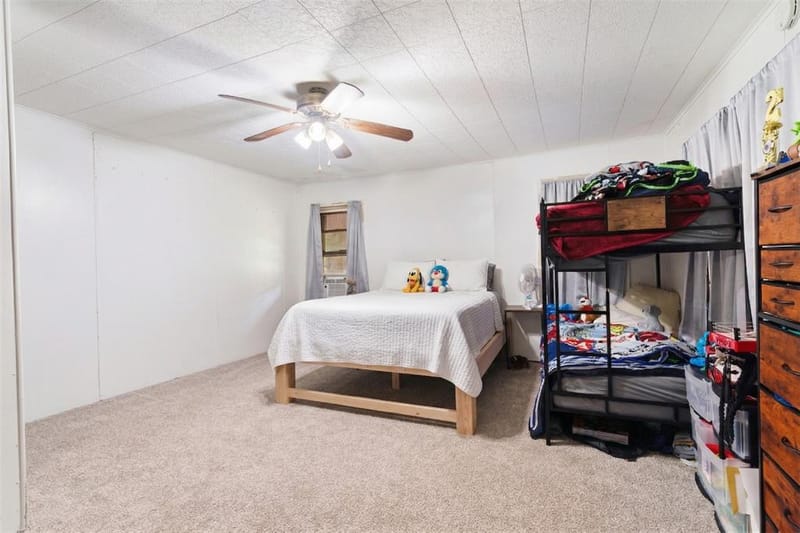 25099 Farm Road 137, Petty TX 75470 - Photo 18