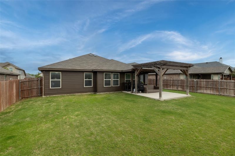 2525 Silver Fox Trail, Weatherford TX 76087 - Photo 36