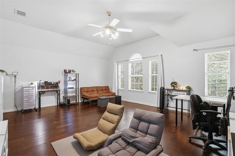 913 Royal Oaks Drive, McKinney TX 75072 - Photo 33