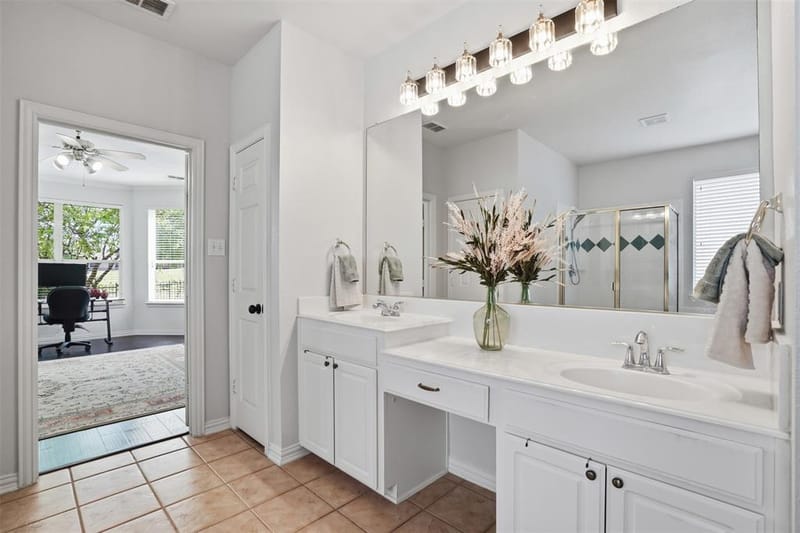 913 Royal Oaks Drive, McKinney TX 75072 - Photo 21