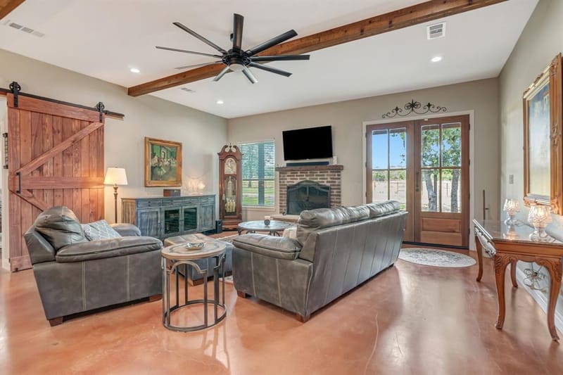 129 Whiskey Ranch Road, Runaway Bay TX 76426 - Photo 7