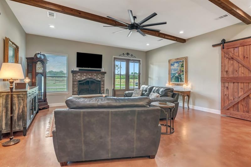129 Whiskey Ranch Road, Runaway Bay TX 76426 - Photo 9