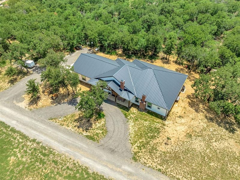 129 Whiskey Ranch Road, Runaway Bay TX 76426 - Photo 34
