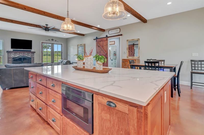129 Whiskey Ranch Road, Runaway Bay TX 76426 - Photo 18