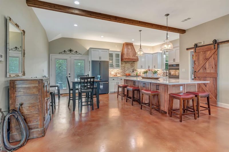 129 Whiskey Ranch Road, Runaway Bay TX 76426 - Photo 11