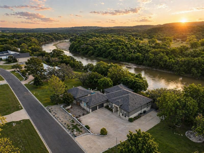 9704 Ravenswood Road, Granbury TX 76049 - Photo 2