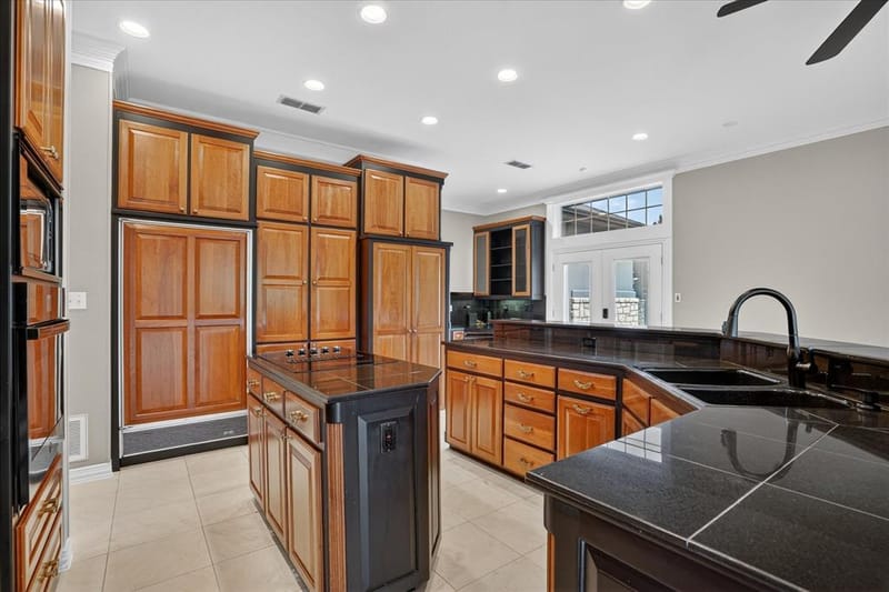 9704 Ravenswood Road, Granbury TX 76049 - Photo 15