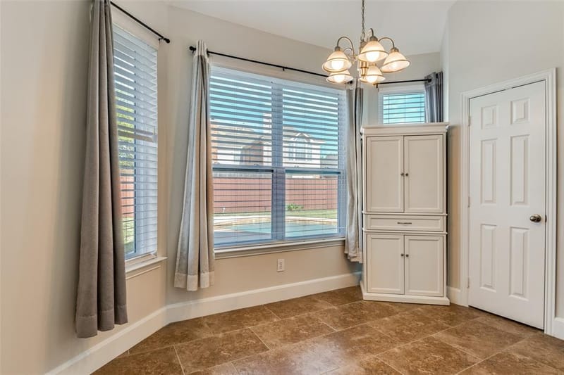 8113 Greenwood Drive, Plano TX 75025 - Photo 10