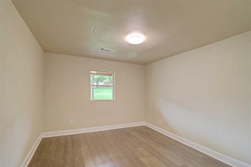 1245 Whispering Court, Dallas TX 75241 - Photo 16